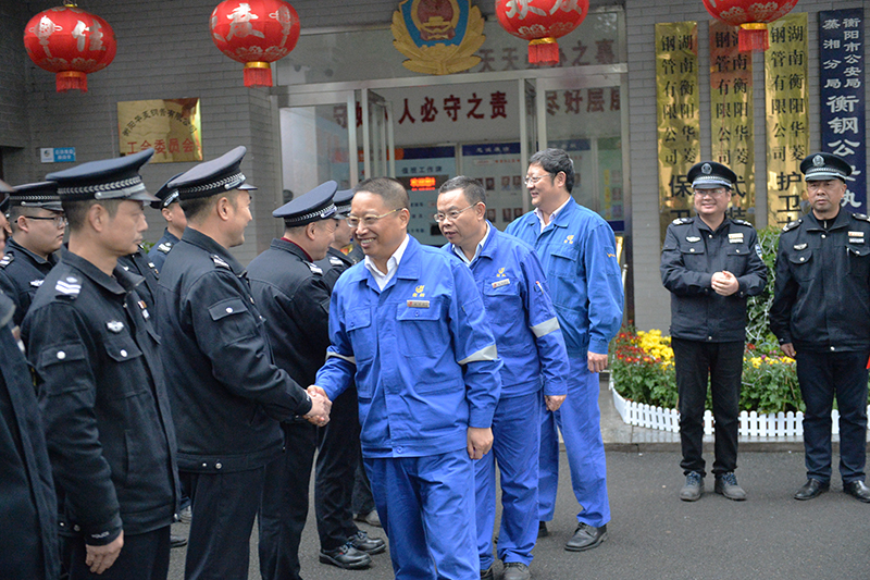 慰問凱迪、保安陽冬華 (3).JPG